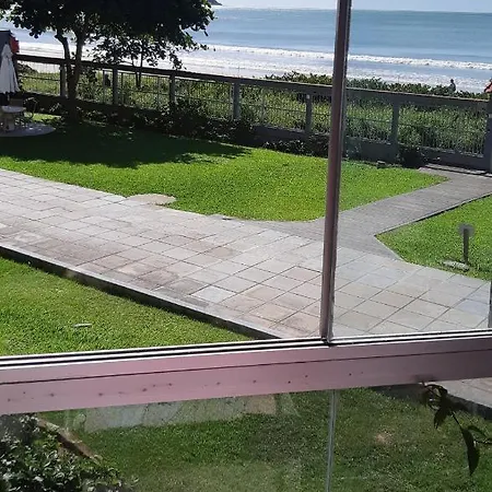 Apartamento Pe Na Areia - Meia Praia - Itapema Sc Exterior photo