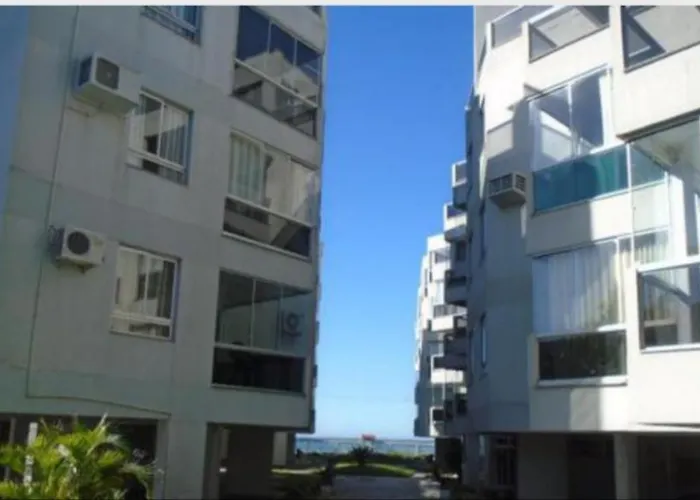Apartamento Pe Na Areia - Meia Praia - Itapema Sc